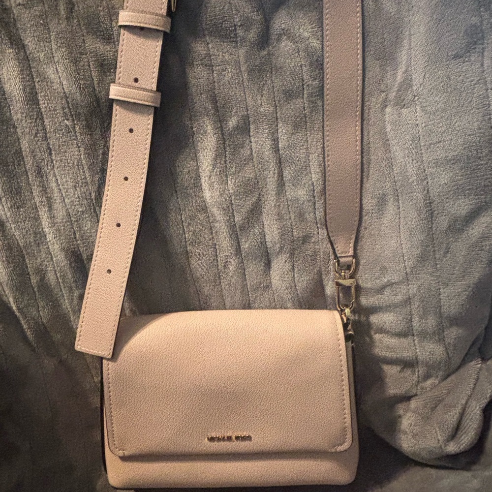 Michael Kors Light Pink Crossbody Bag